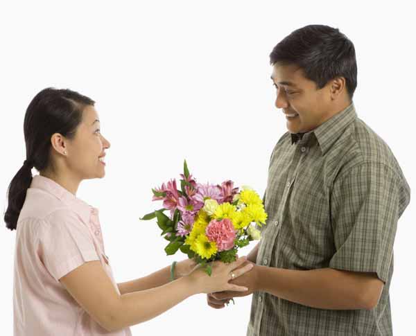 Filipina Courtship Customs: Courting An Asian
